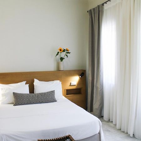 Oiko Mini Suites Ermoupoli Luaran gambar