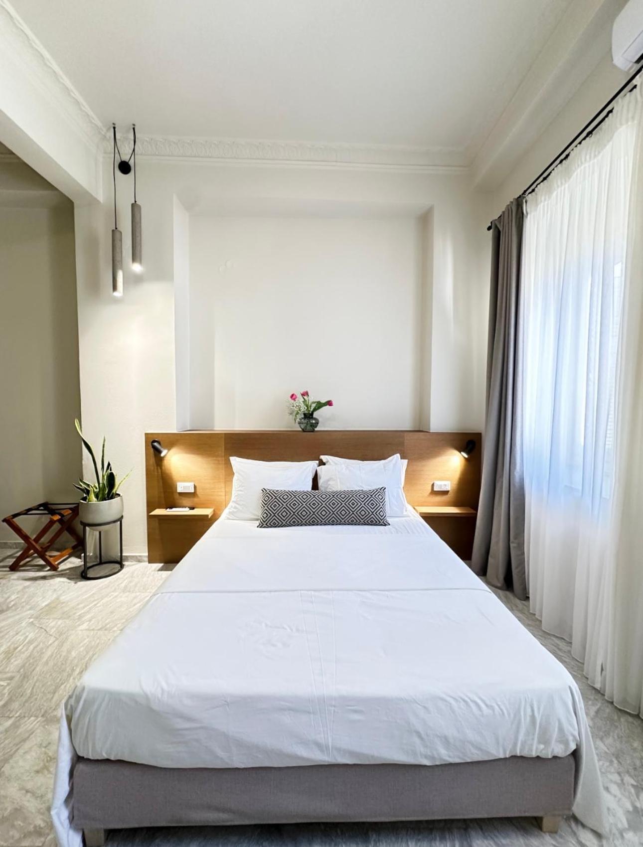 Oiko Mini Suites Ermoupoli Luaran gambar