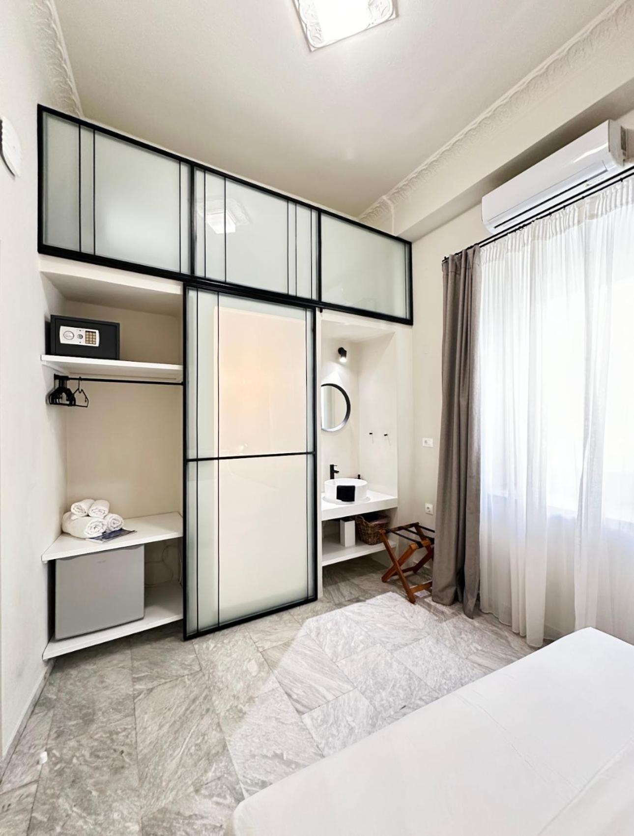 Oiko Mini Suites Ermoupoli Luaran gambar